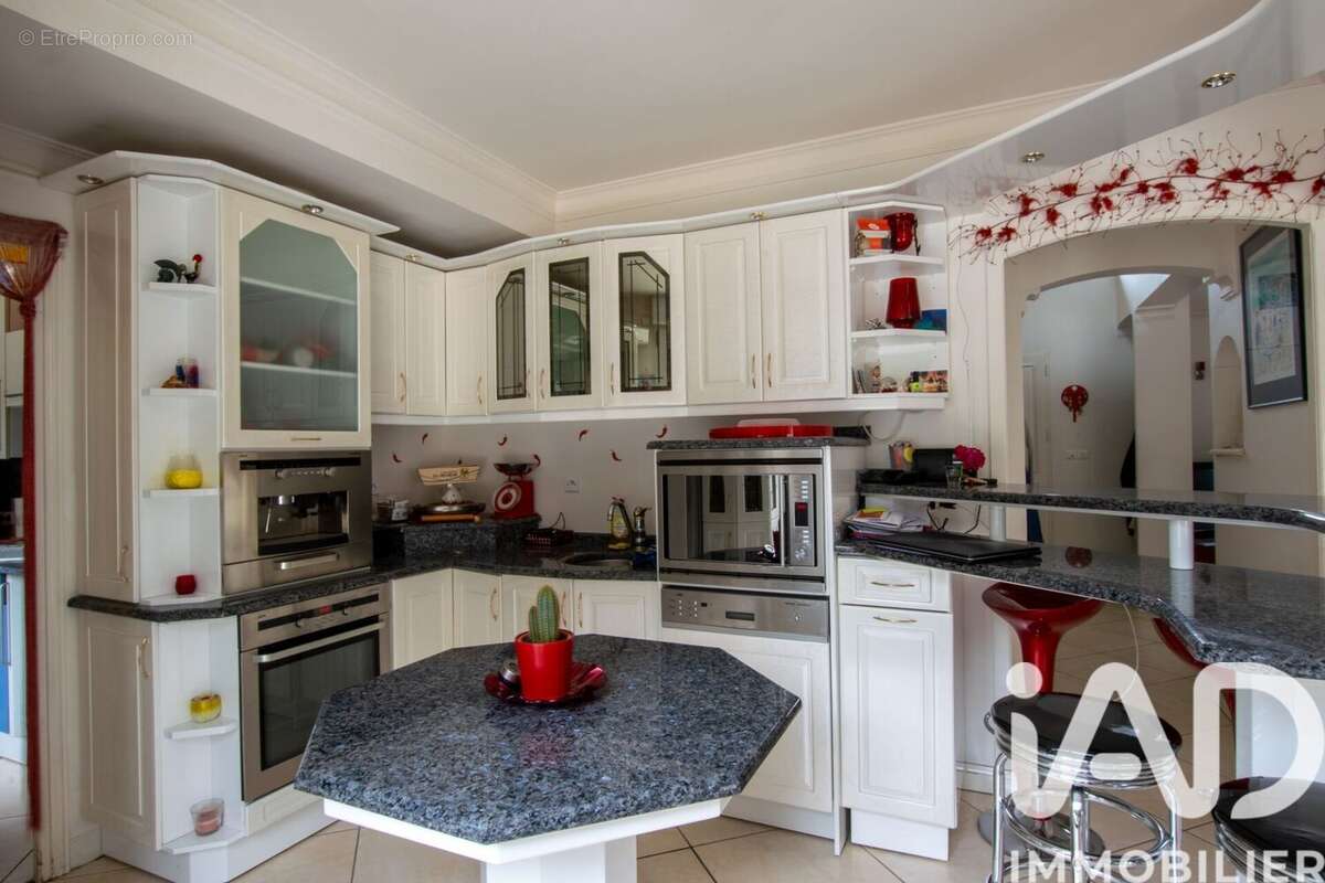 Photo 3 - Maison à LES BORDES