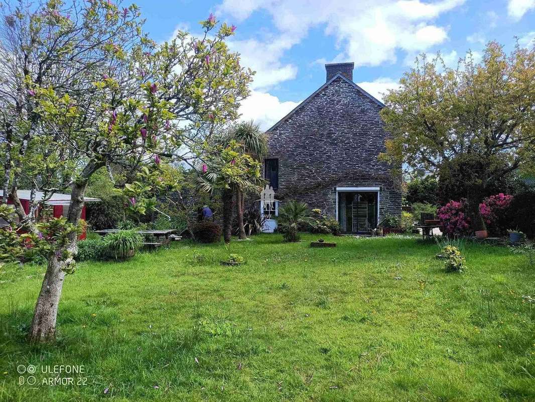 Maison à SAINT-THOIS