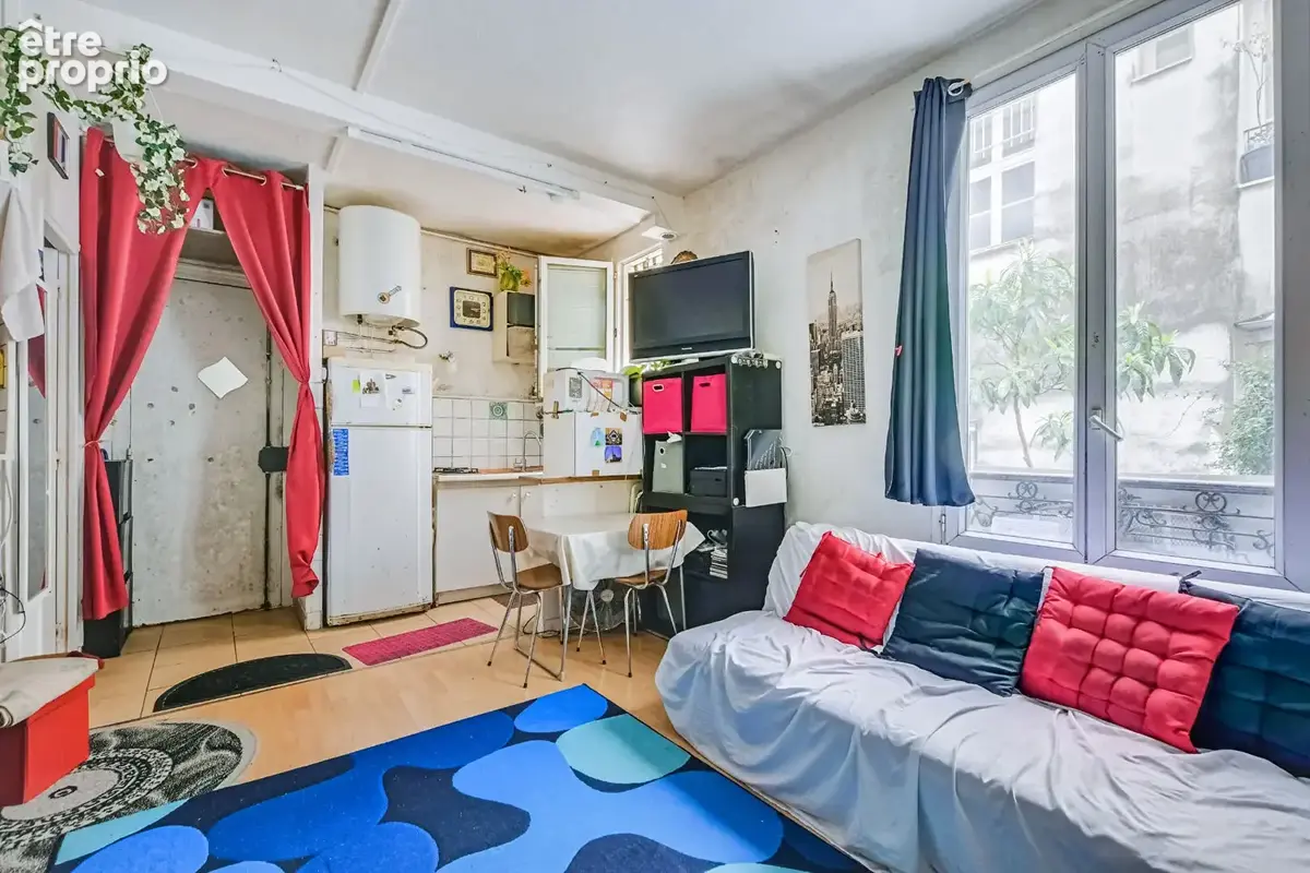 Appartement à PARIS-18E