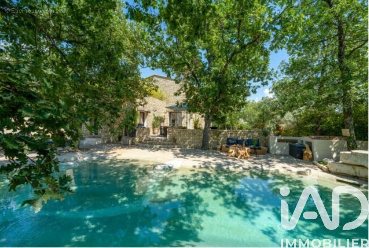 Photo 2 - Maison à GORDES