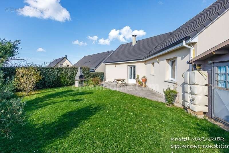 Maison à SAINT-LEONARD