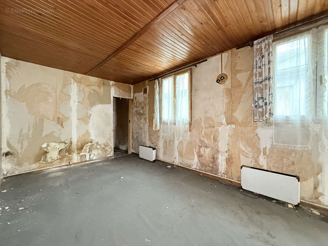 Autre à RUEIL-MALMAISON