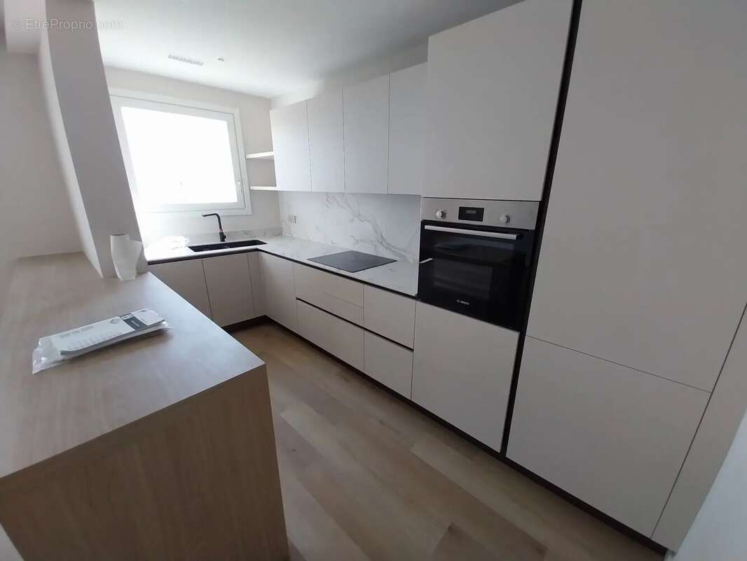 Appartement à ROQUEBRUNE-CAP-MARTIN