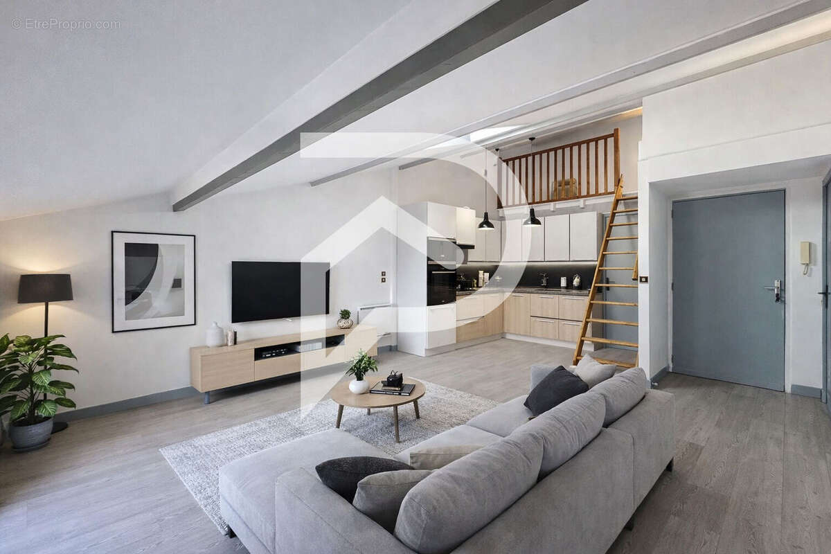 Appartement à CHATEAUNEUF-DU-RHONE