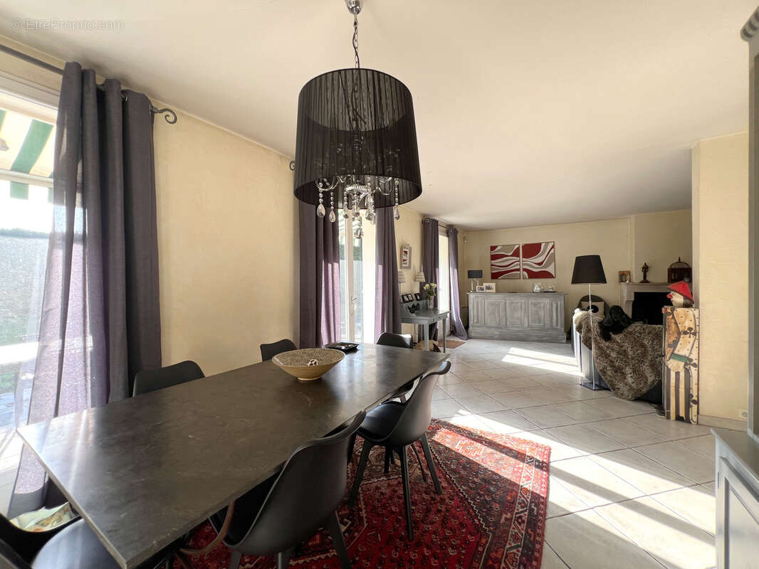 Maison à LISSIEU
