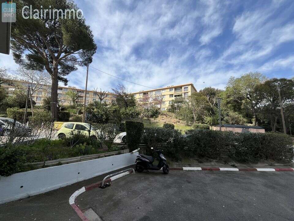 Appartement à MARSEILLE-13E