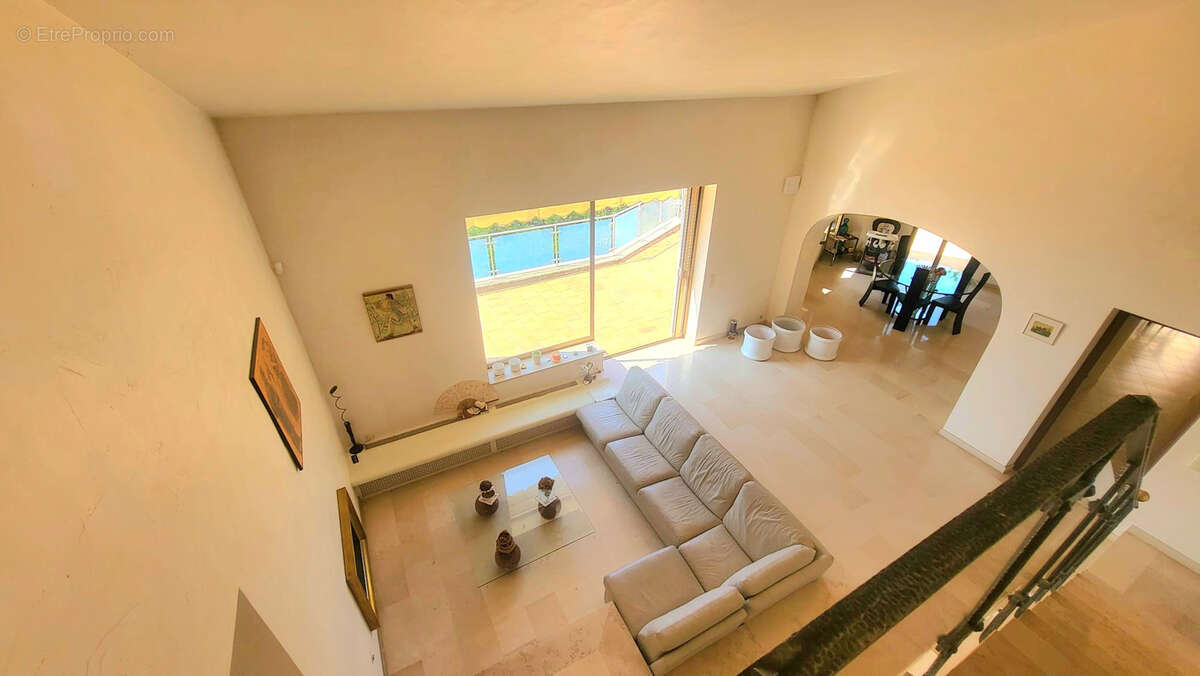 Maison à ROQUEBRUNE-CAP-MARTIN