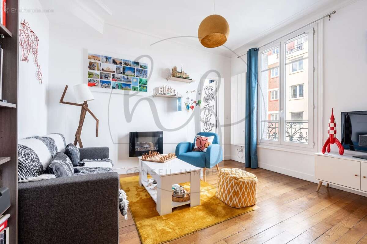 Appartement à COLOMBES