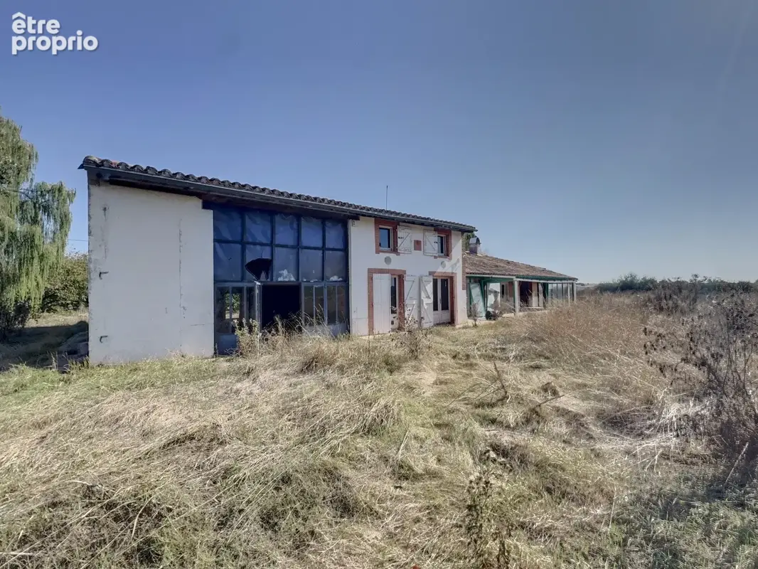 Maison avec dépendances à rénover à Montcabrier - photo 12