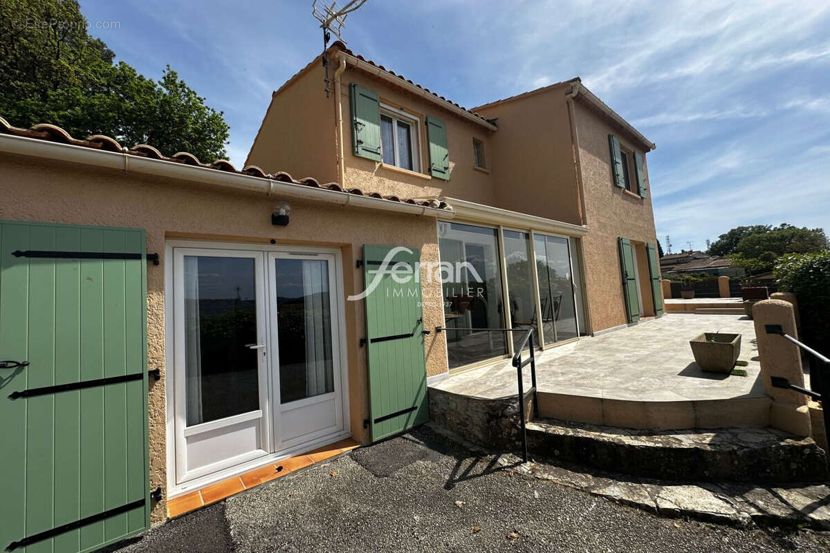 Maison à DRAGUIGNAN
