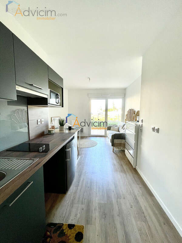 Appartement à LA CHAPELLE-SAINT-MESMIN