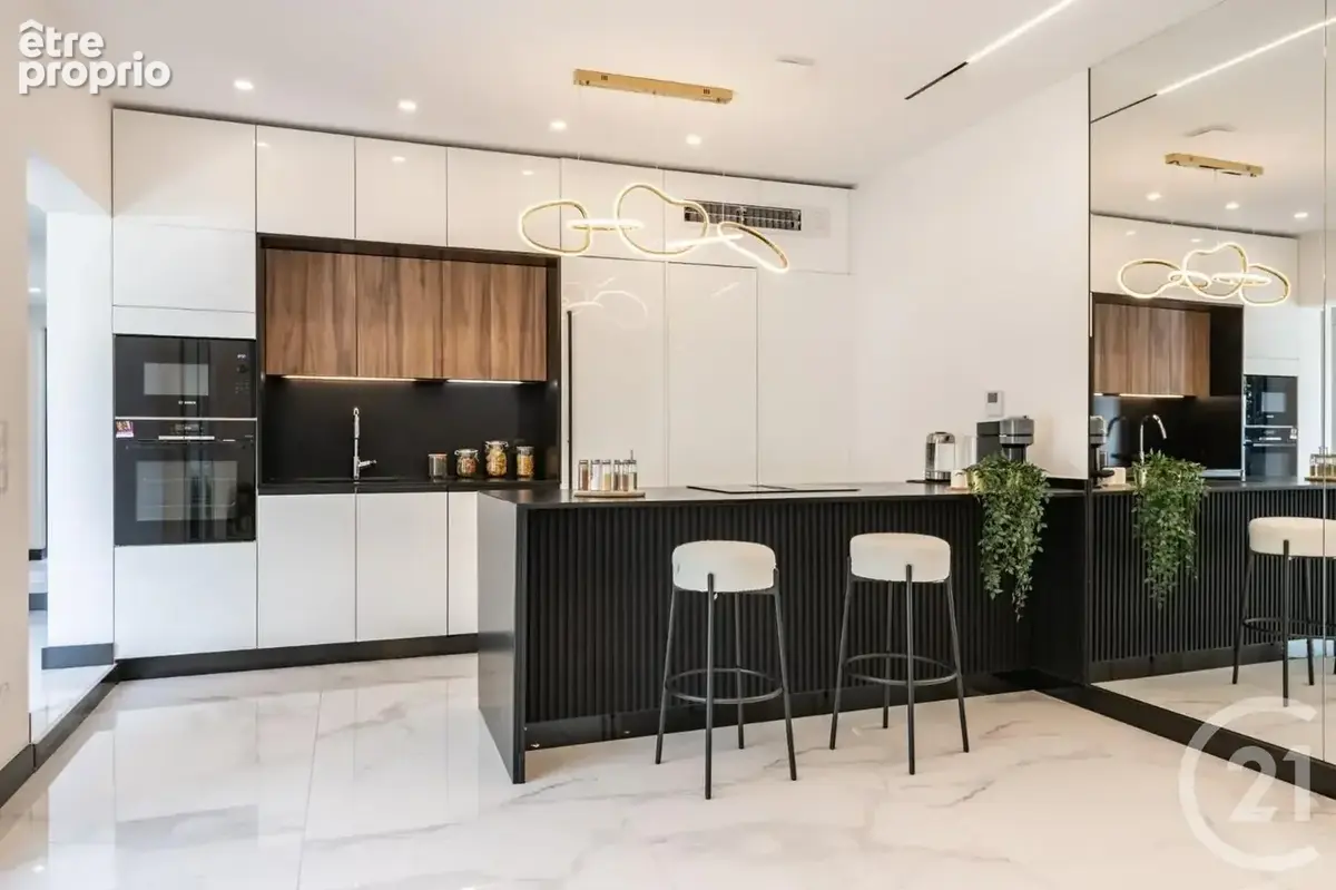 Maison 5 pièces 112 m² à vendre à Saint-Maur-Des-Fosses (94100) - photo 2