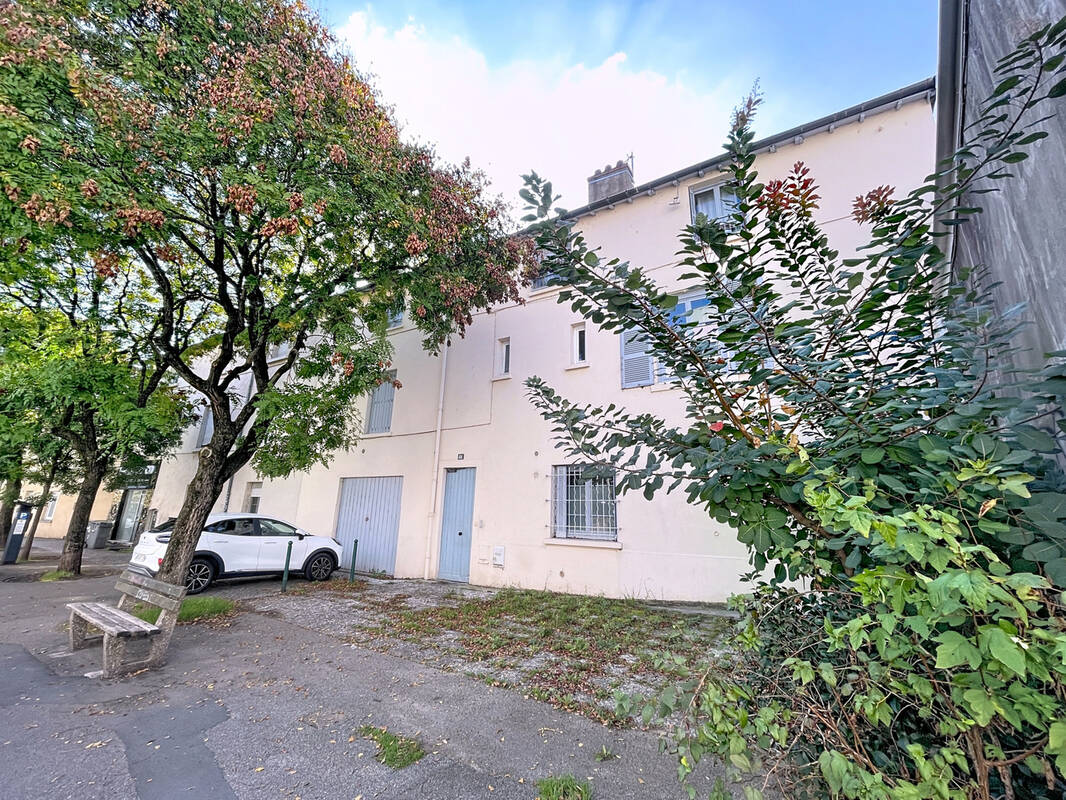 Appartement à LYON-9E