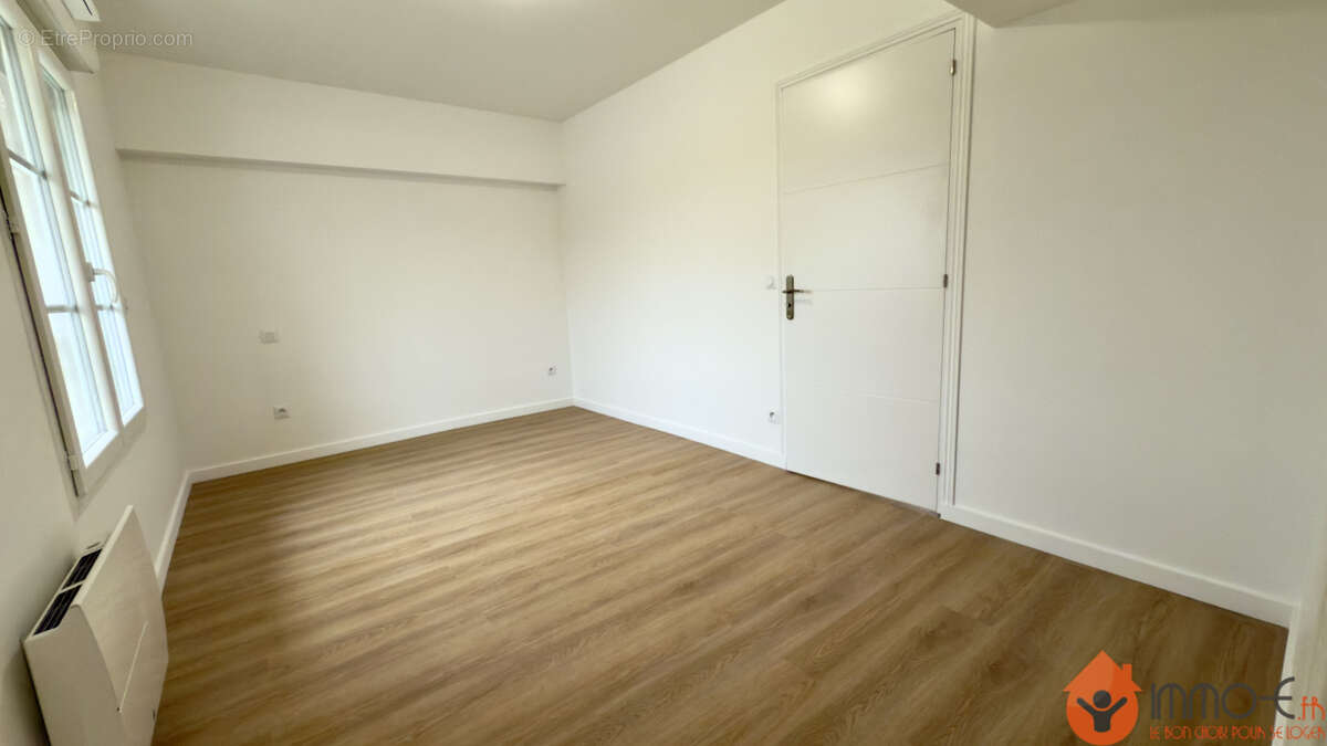 Maison à BUSSY-SAINT-GEORGES