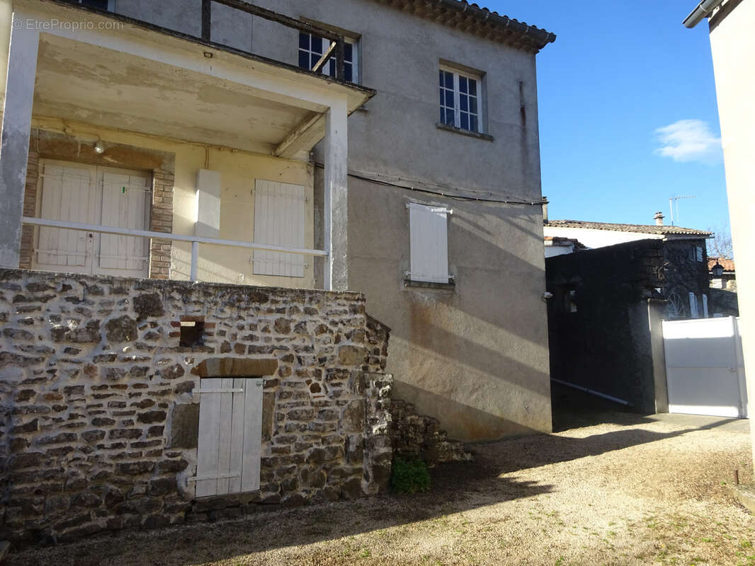 Maison à SAINT-AMBROIX