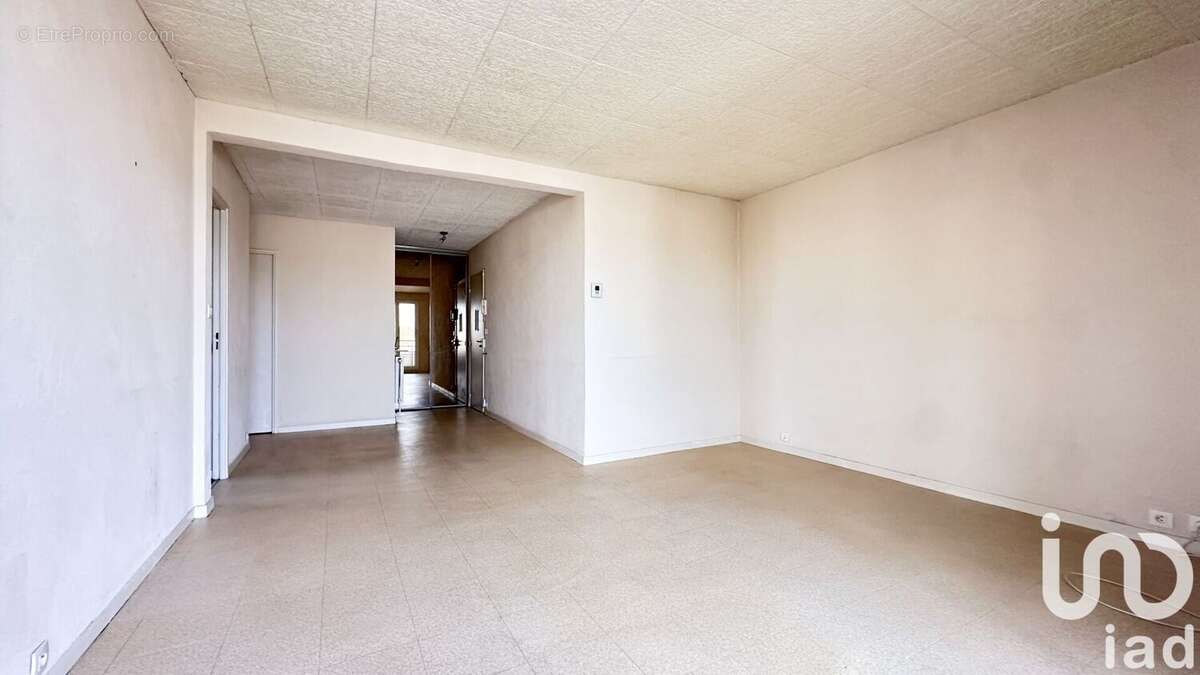 Photo 6 - Appartement à MONTIGNY-LE-BRETONNEUX