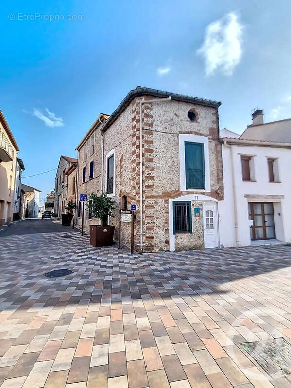 Maison à LATOUR-BAS-ELNE