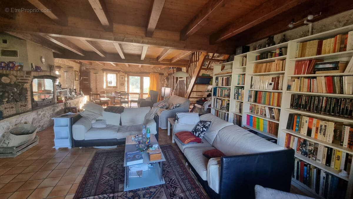 Maison à CAZES-MONDENARD