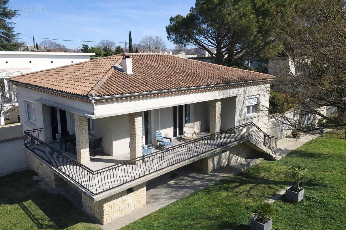 Maison à PIERRELATTE