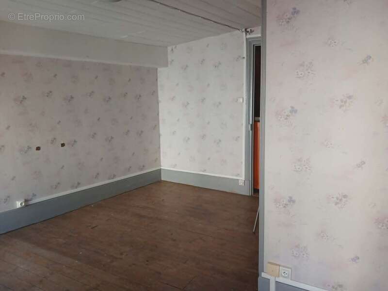 Appartement à THIERS