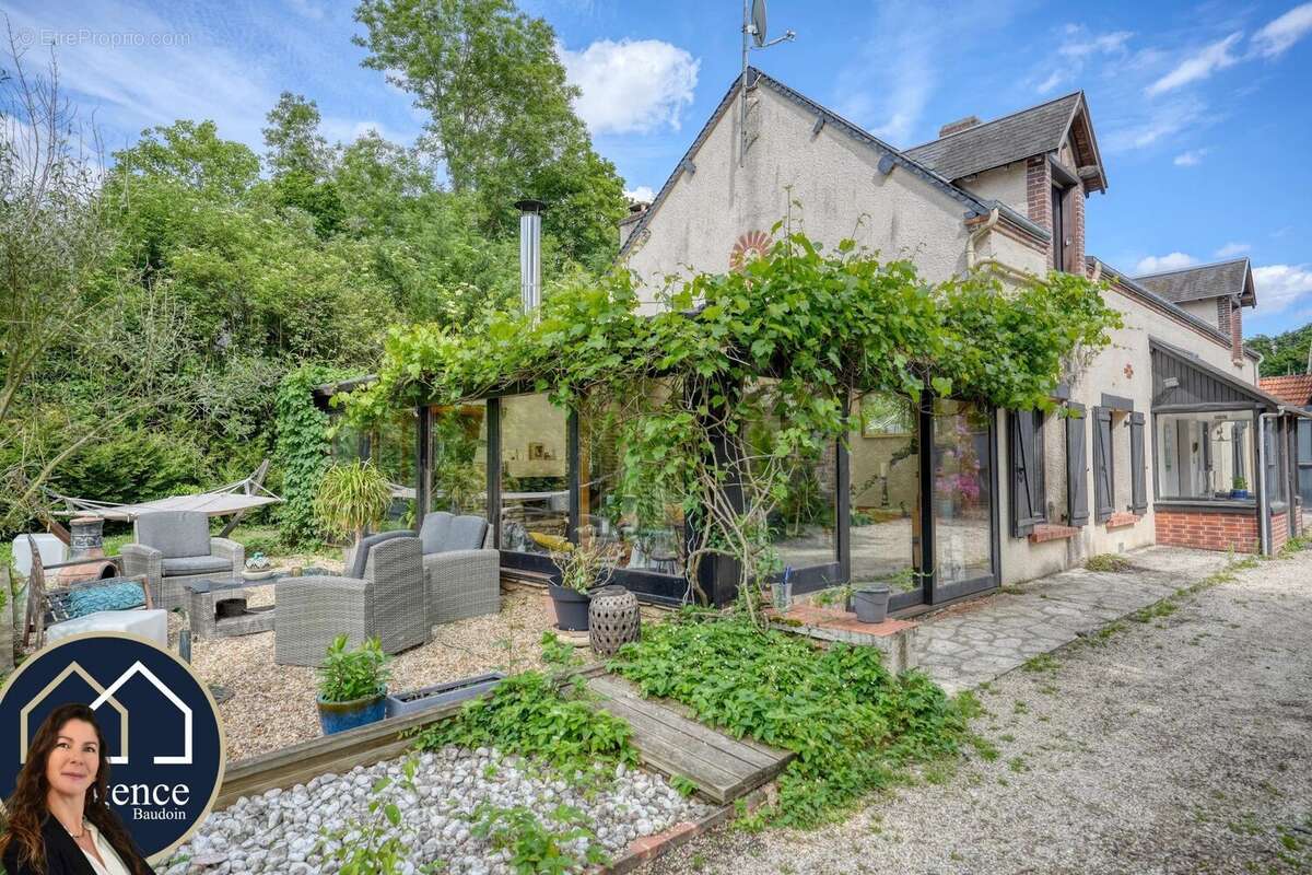 Maison à LA BOISSIERE-ECOLE
