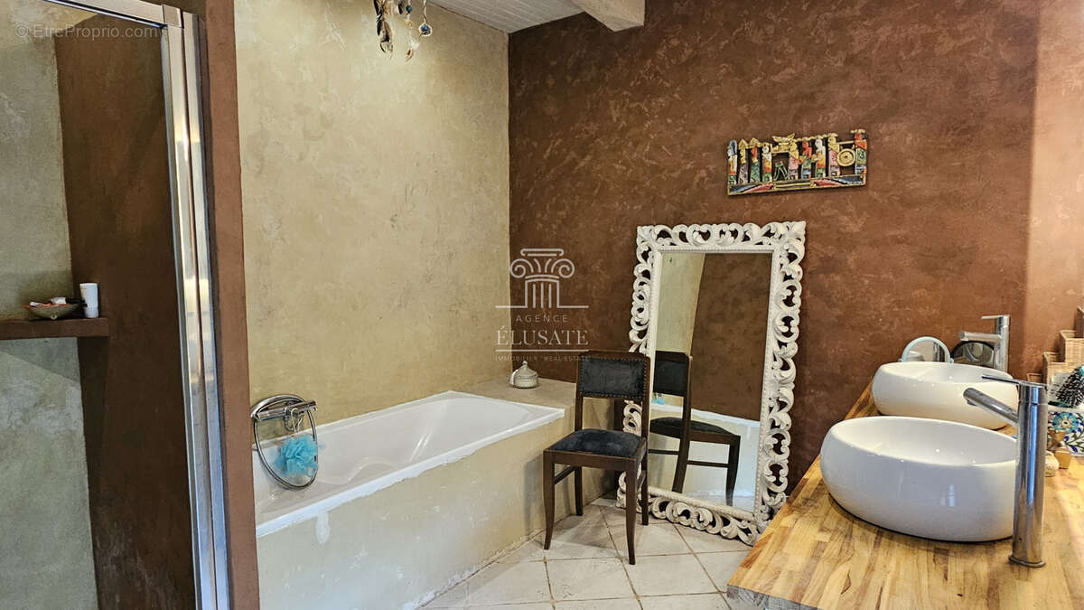 Maison en pierre de 180 m2, 4 chambres - en campagne - secteur eauze - photo 8