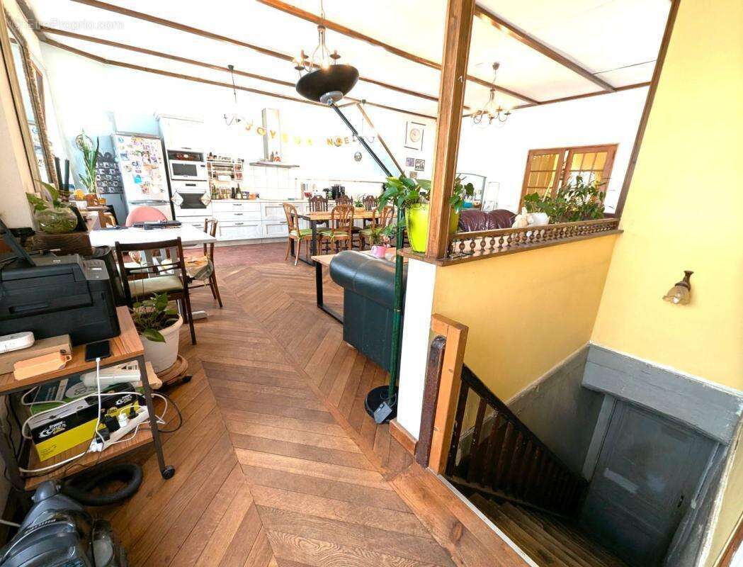 Maison à LA PACAUDIERE