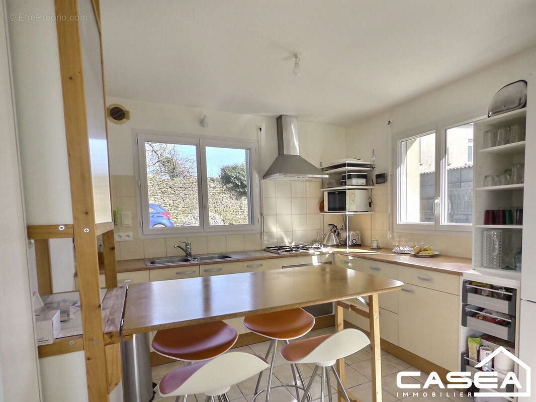 Maison à PLONEOUR-LANVERN