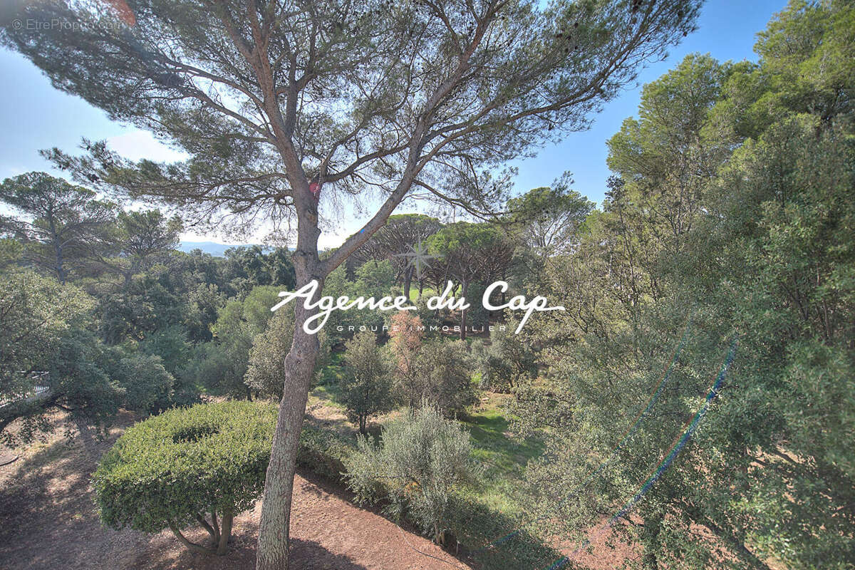 Appartement à SAINT-RAPHAEL