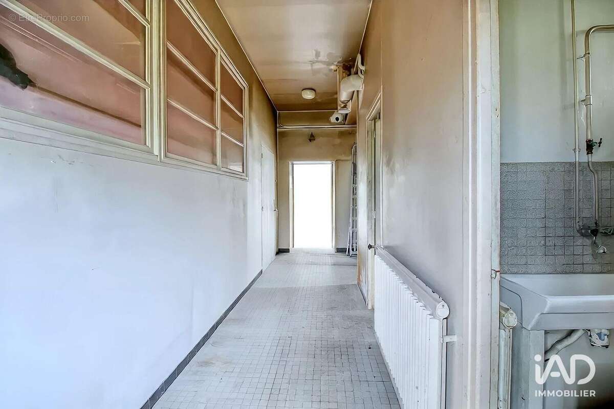 Photo 7 - Commerce à CHATILLON-COLIGNY