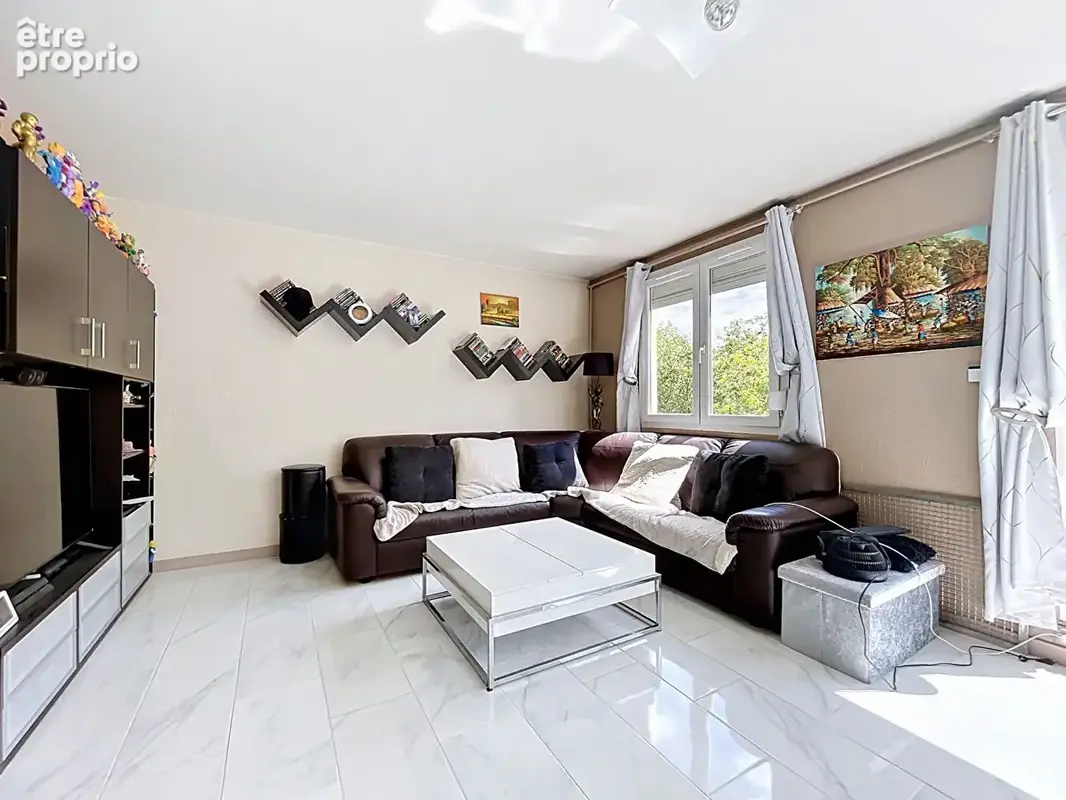 Appartement Le Grand Quevilly 5 pièce(s) 80.44 m2 - photo 3