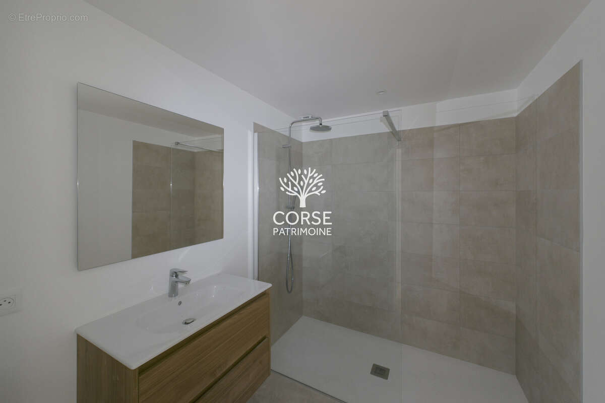 Appartement à PORTO-VECCHIO