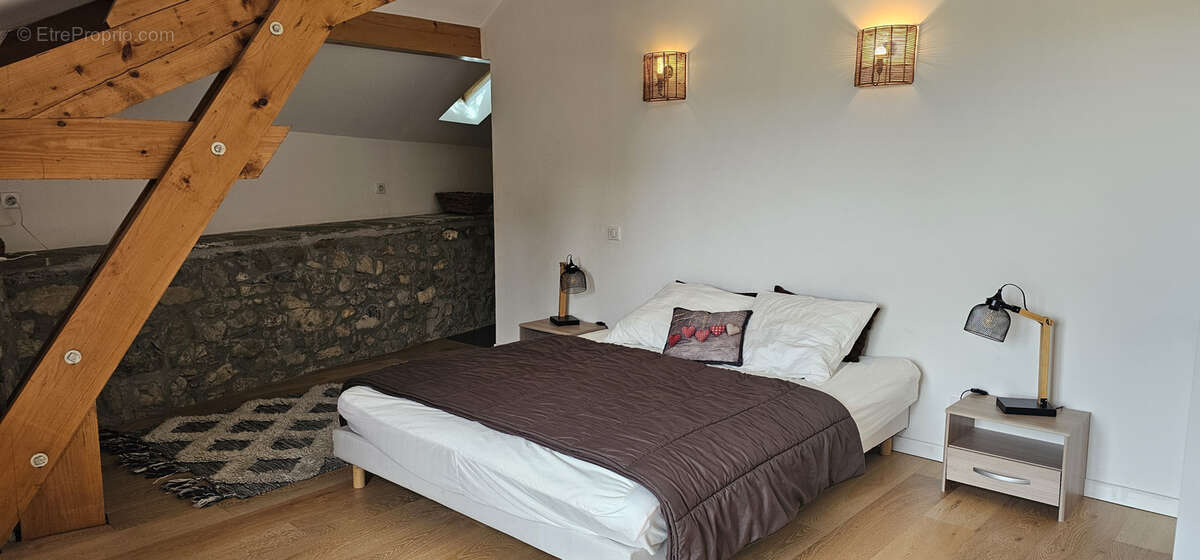 Maison à SAINT-APOLLINAIRE
