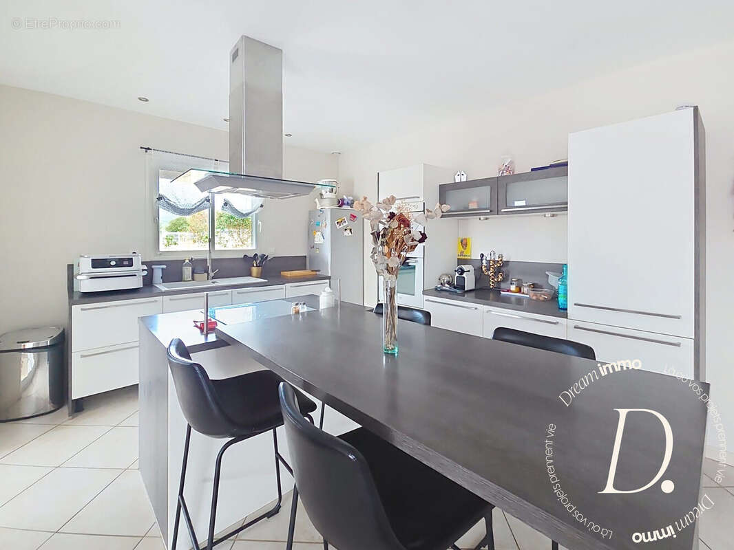 Maison à CESSENON-SUR-ORB