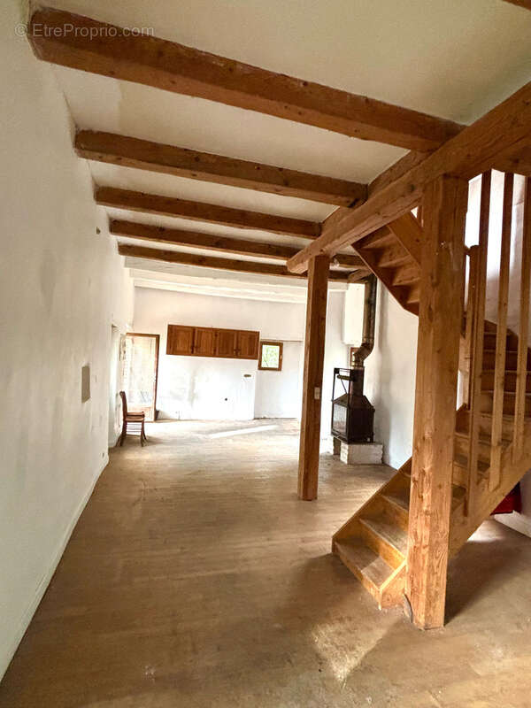 Maison à DURFORT-ET-SAINT-MARTIN-DE-SOSSENAC