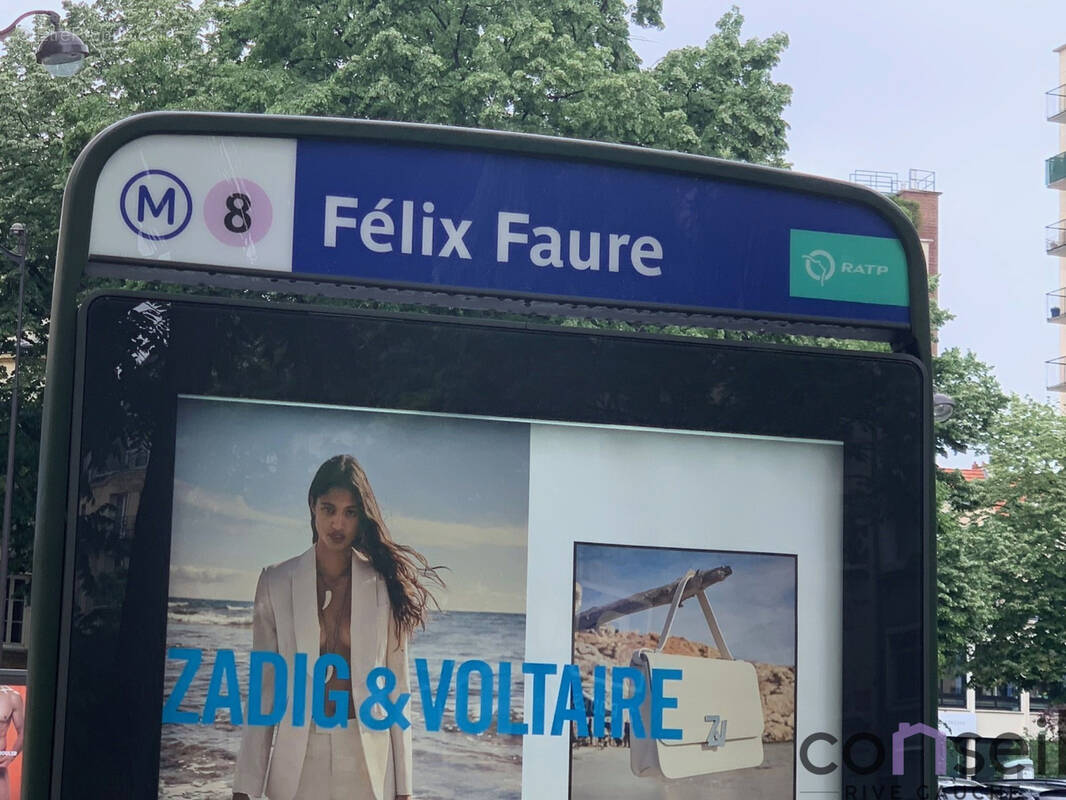 Appartement à PARIS-15E