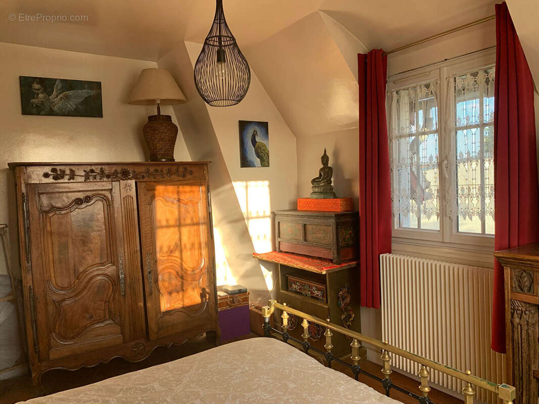 Maison à BEAUCHAMP
