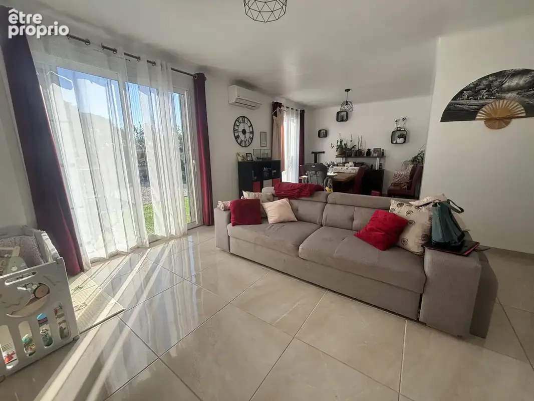 Exclusivite ! elne  - villa 4 pieces jardin et garage - photo 3