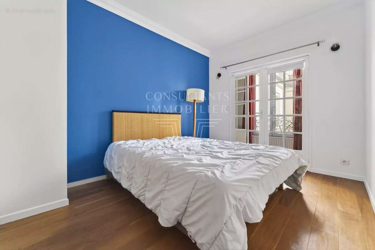 Appartement à LEVALLOIS-PERRET