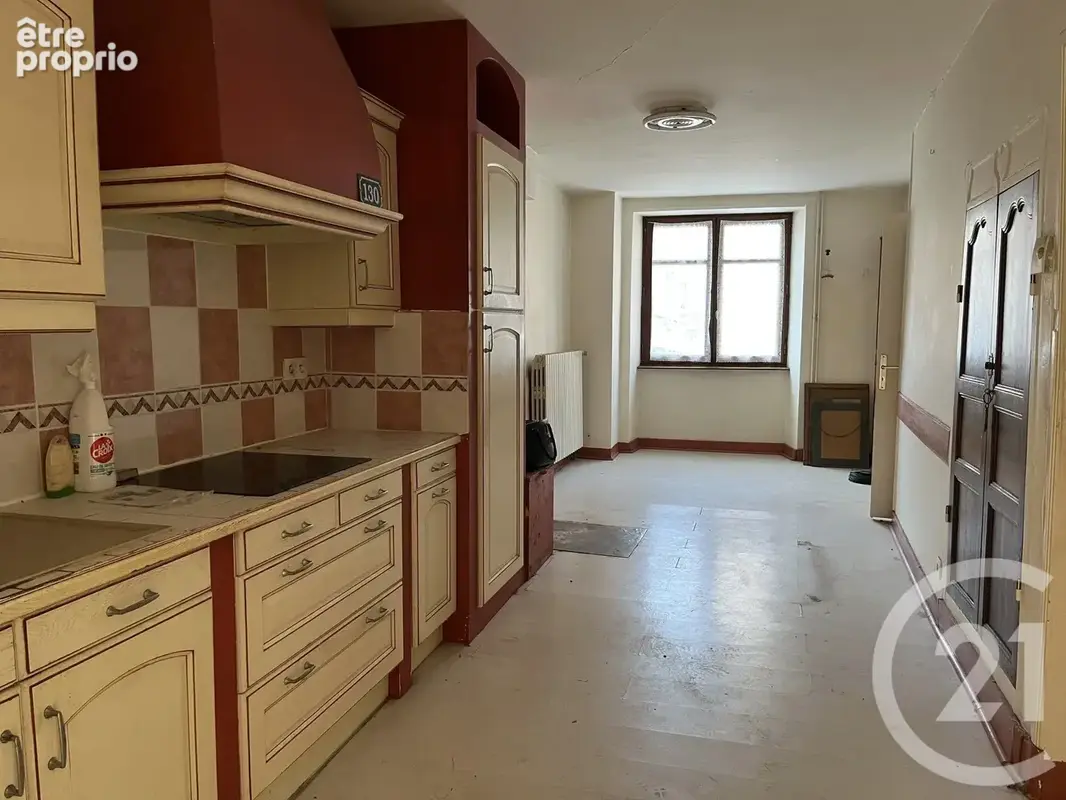 Maison 8 pièces 158 m² à vendre à Saint-Felicien (07410) - photo 4