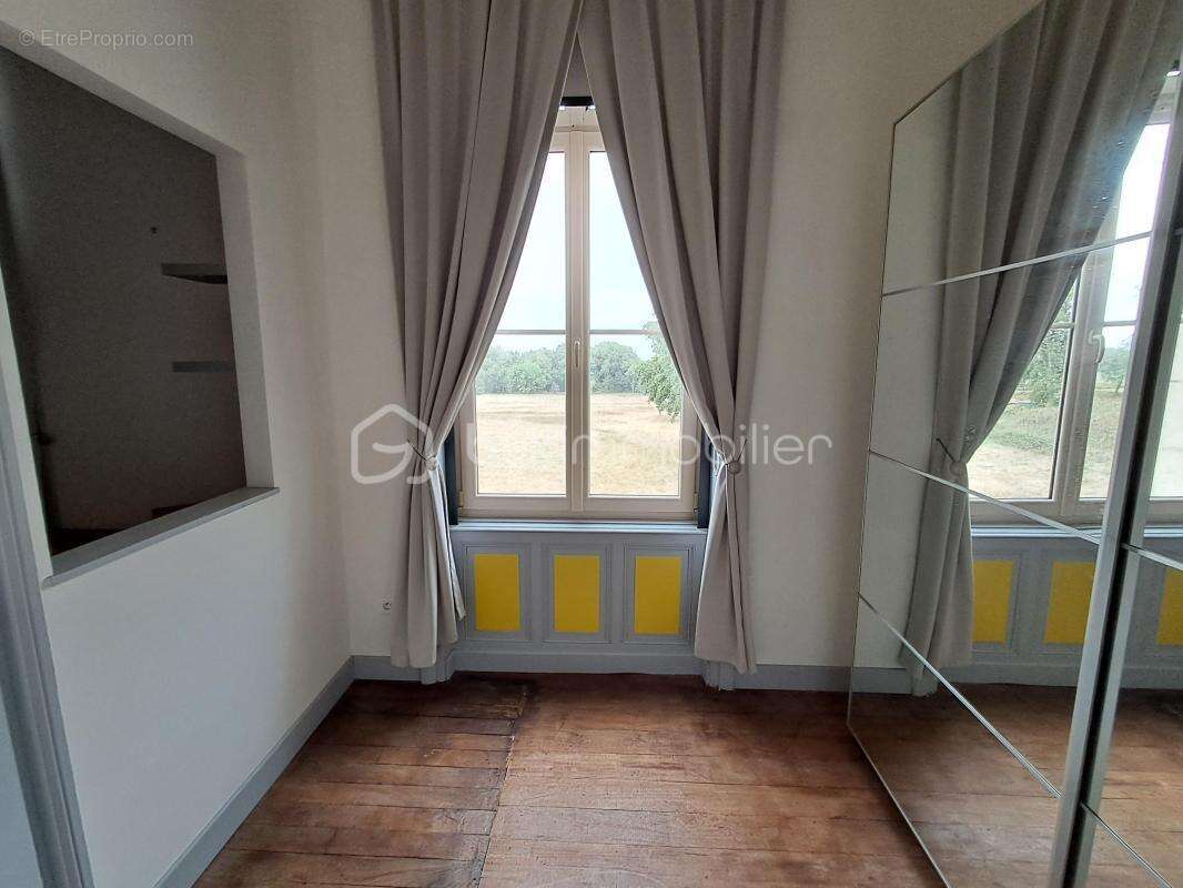 Maison à FONTENAY-LE-COMTE