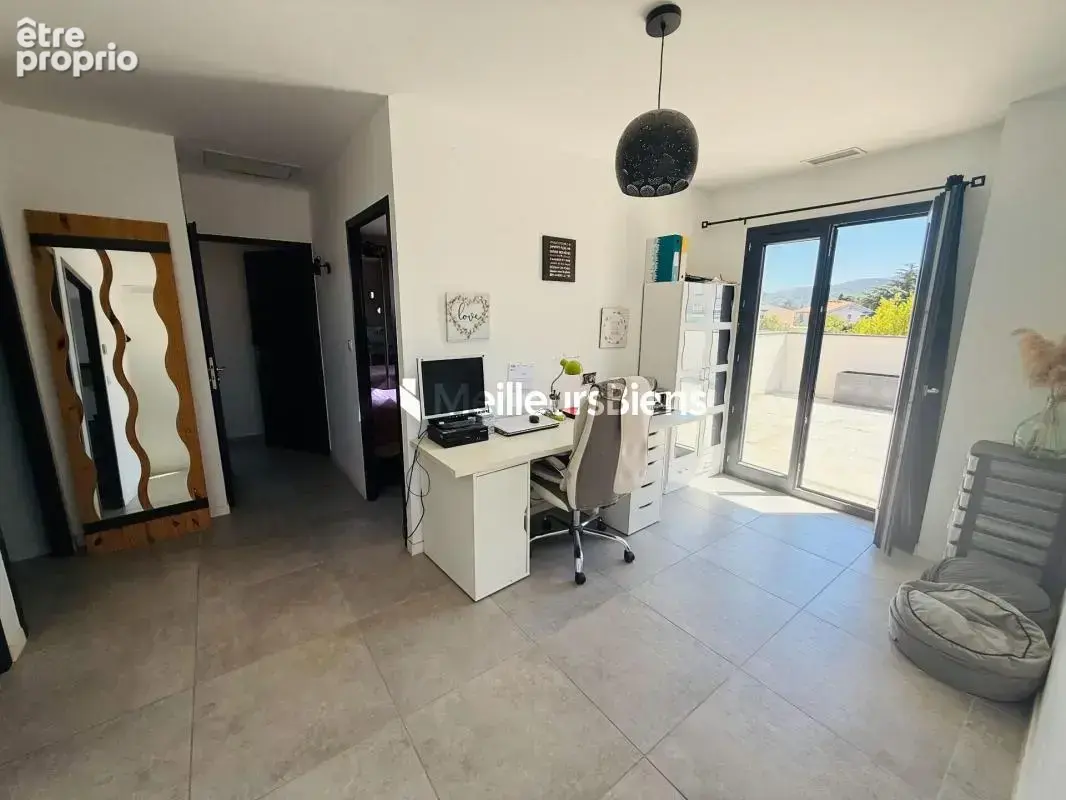 Villa familiale 172m2 avec piscine - photo 12