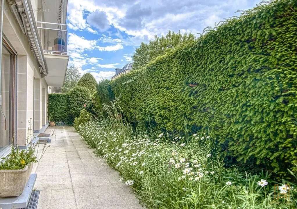Appartement à VERSAILLES