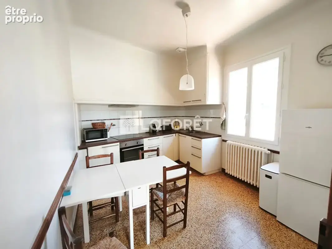 Maison à Reynes avec 2 logements, dépendances et grand terrain - photo 3
