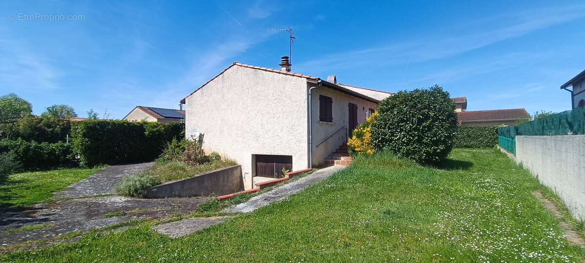 Maison à ROQUES
