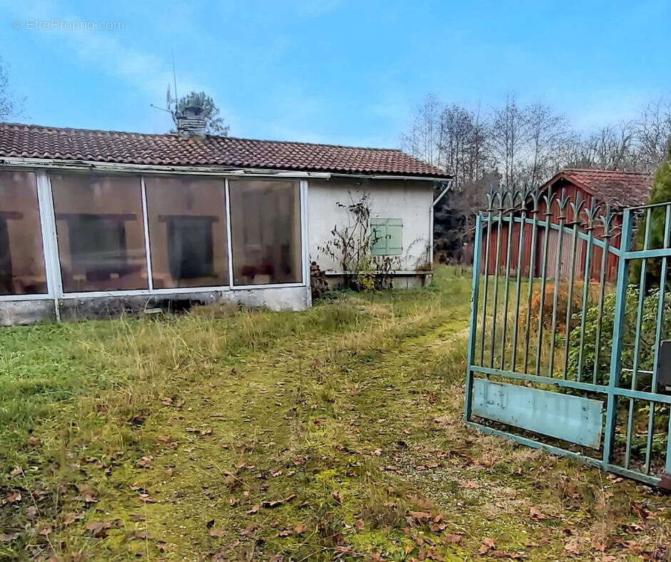 Maison à SAUGNACQ-ET-MURET