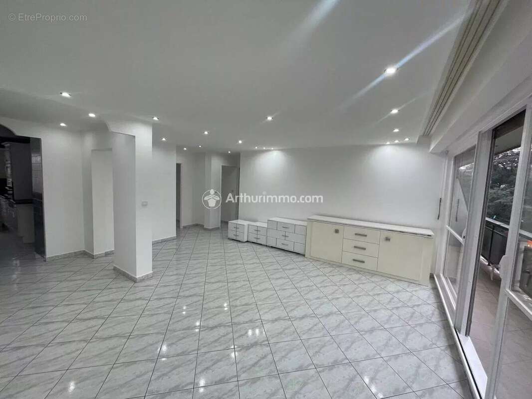 Appartement à SARCELLES