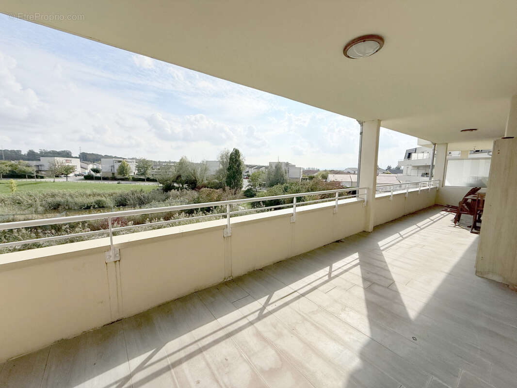 Appartement à GUENANGE