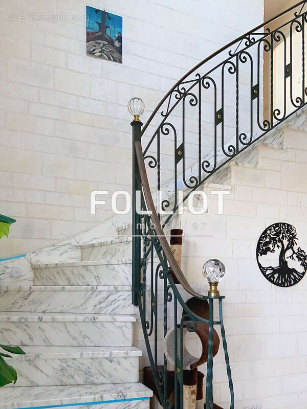 Maison à SAINT-SEVER-CALVADOS