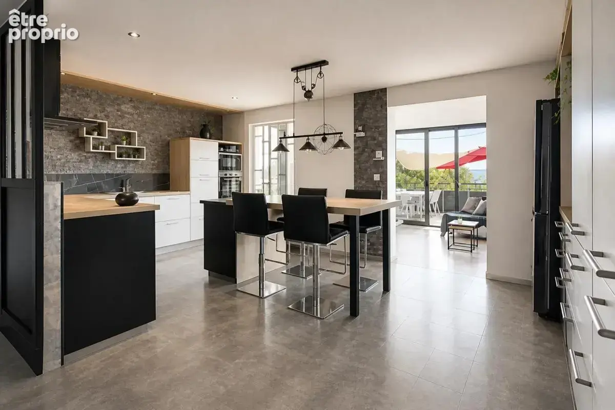 Maison rénovée centre ville NORT SUR ERDRE beau potentiel - photo 4